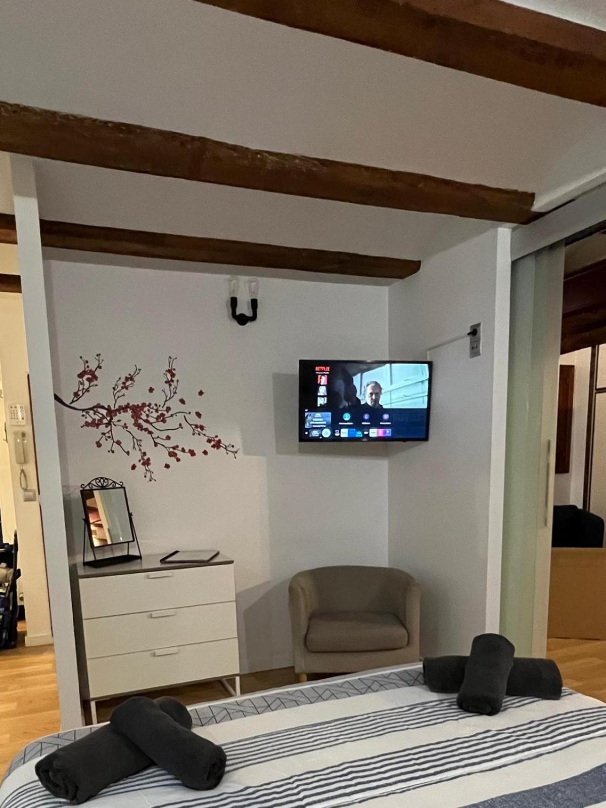 Apartamentos El Olivo Βαλένθια Εξωτερικό φωτογραφία